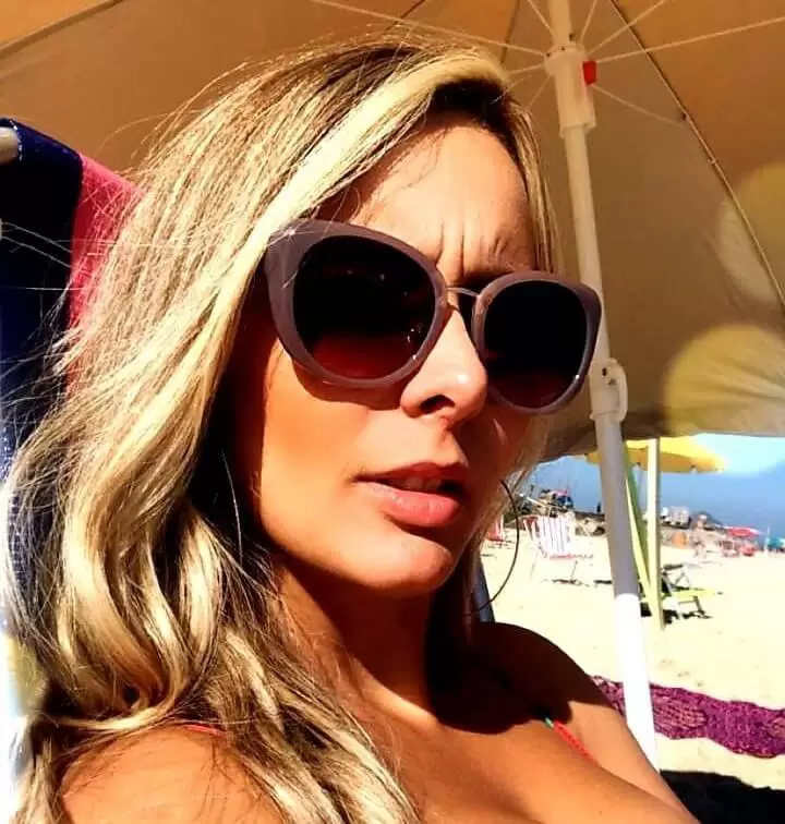 Eva Fernandes - Vivian Umbelindo
